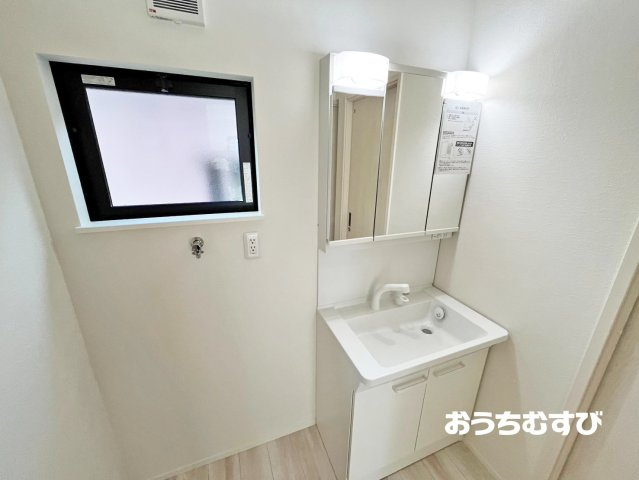 尾張旭市南新町白山（全2棟）の独立洗面台