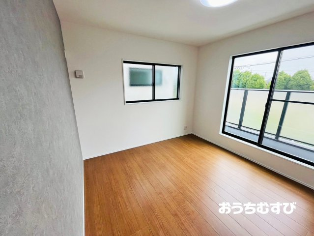 春日井市高山町3丁目(全3棟)の洋室