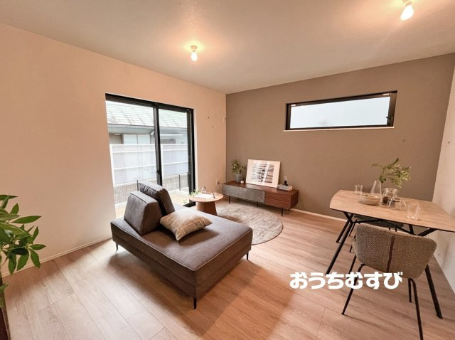 守山区川北町(全2棟)の居間・リビング