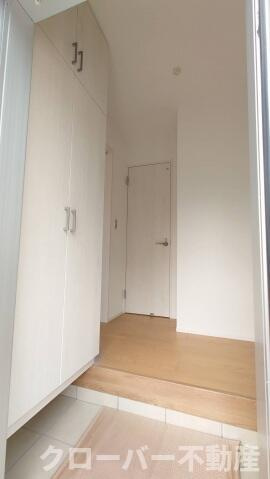 ＷＥＬＬ　ＮＡＫＡＢＵのエントランス