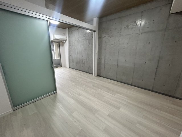 アーデン京町堀イーストの居間・リビング