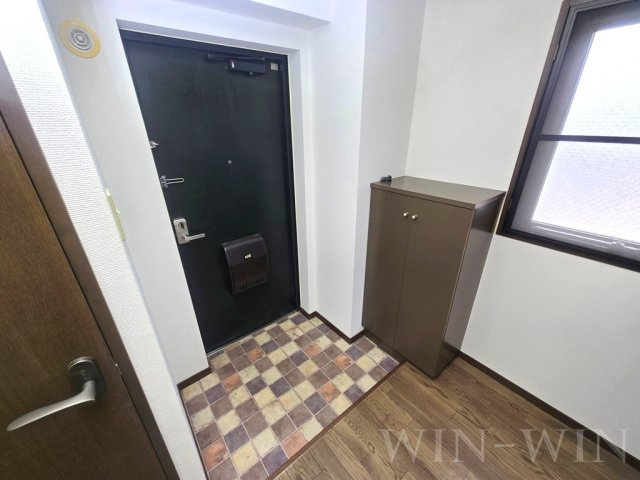 ヴィラシャルマン Ⅱの玄関