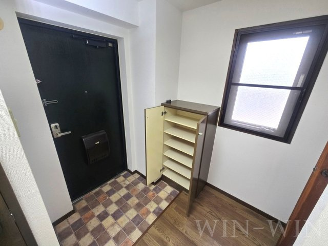 ヴィラシャルマン Ⅱの玄関