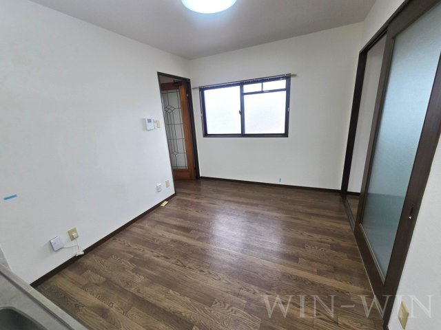 ヴィラシャルマン Ⅱの居間・リビング