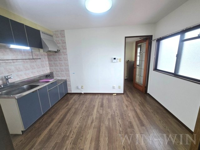 ヴィラシャルマン Ⅱの居間・リビング