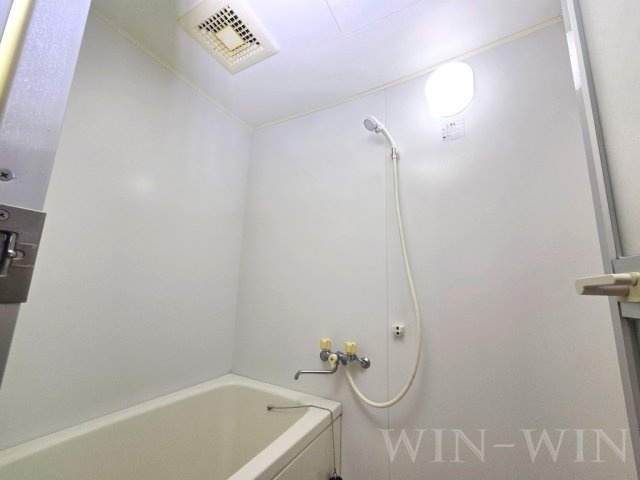 ヴィラシャルマン Ⅱの浴室