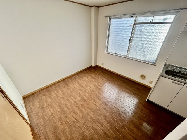 【居間・リビング】 | エステートピアウラタ