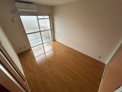 【洋室】 | サウスビレッジ