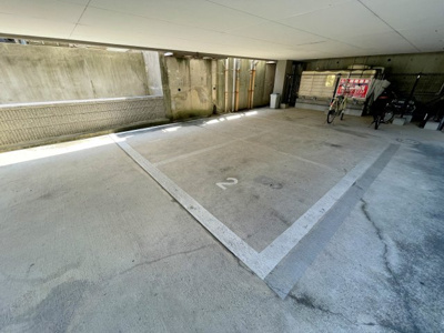 【駐車場】 | ラ・コートはびきの