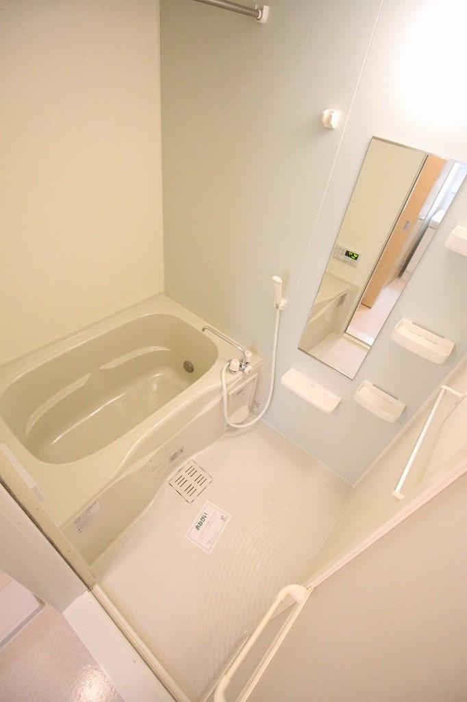 アバンツァート西島の浴室|※お部屋により仕様が異なる場合があります※