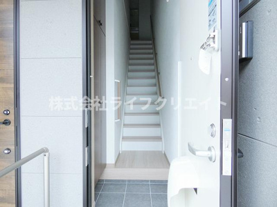 【玄関】 | アルマコート豊田