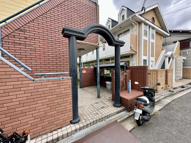 【エントランス】 | サンモール天美