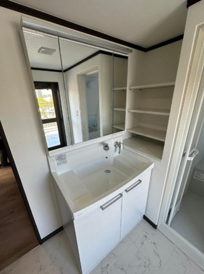 【独立洗面台】 | ライオンズマンション新大江第二