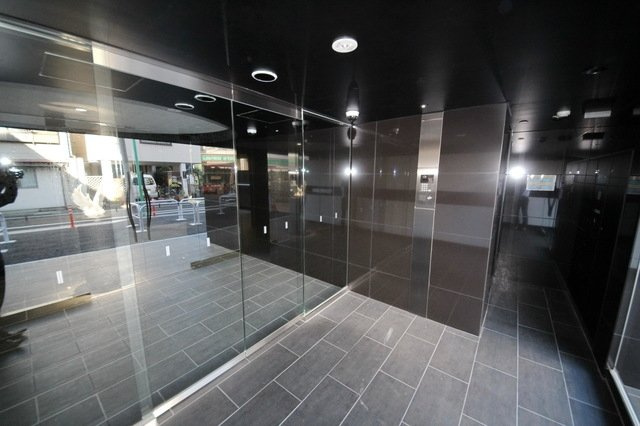 【エントランス】ルクレ高円寺アジールコート