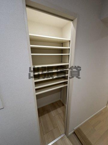 仲介手数料0円！！プリフェラブル栄の収納