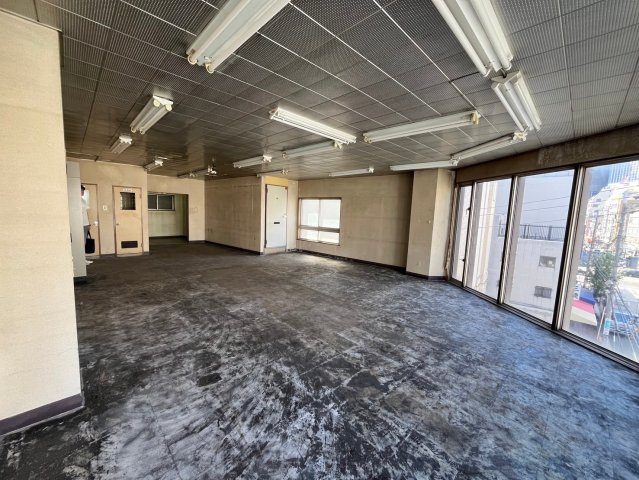 大阪市浪速区日本橋３丁目の店舗一部の内装