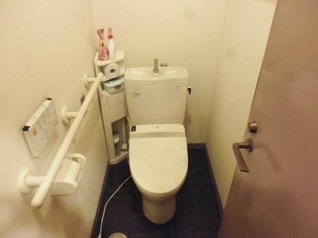 はい原ビルのトイレ