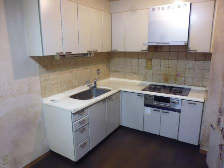 はい原ビルのキッチン