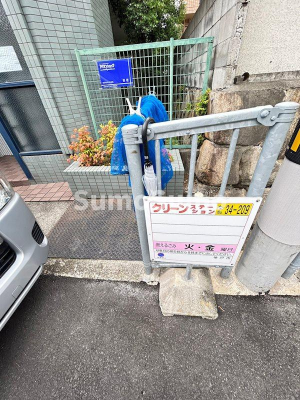 メゾンフレールの外観