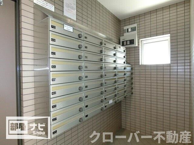 エスポワール辻のエントランス