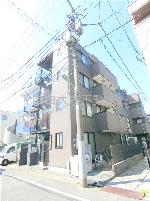 ロータス糀谷の外観