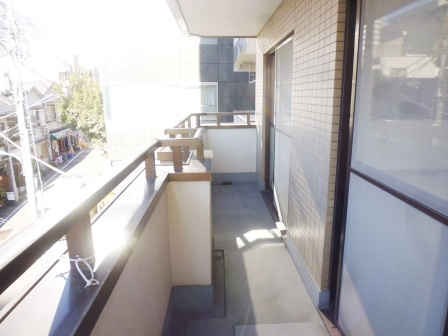 SSKビルのバルコニー