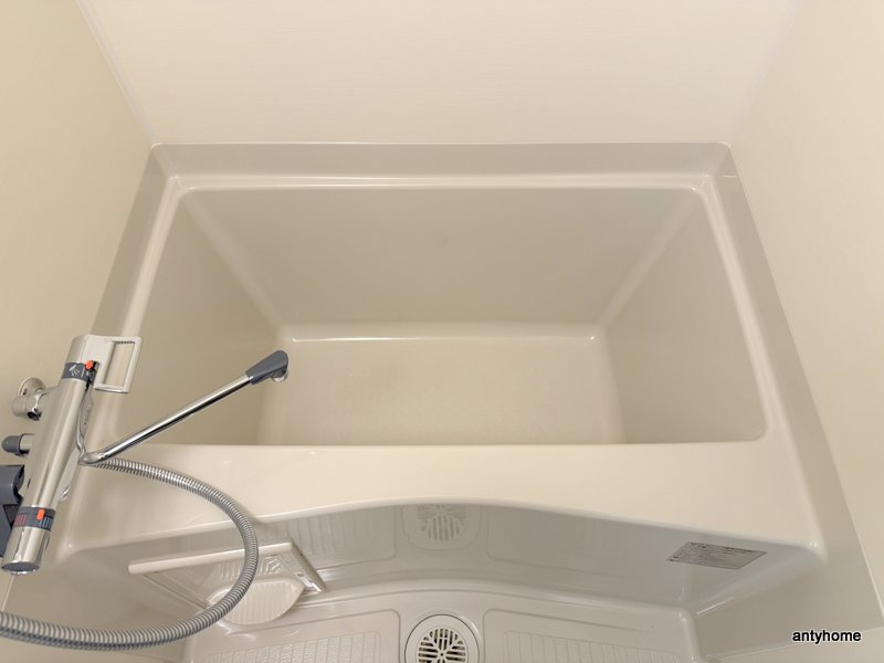 MAXIV CROS 江坂　仲介手数料の浴室