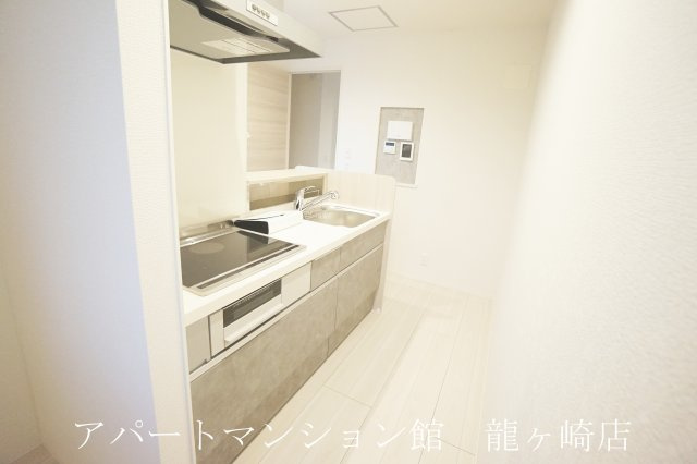 palacio Aのキッチン