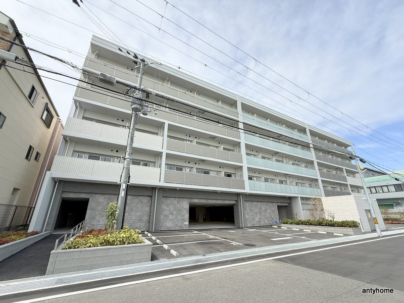 MAXIV CROS 江坂　仲介手数料の外観