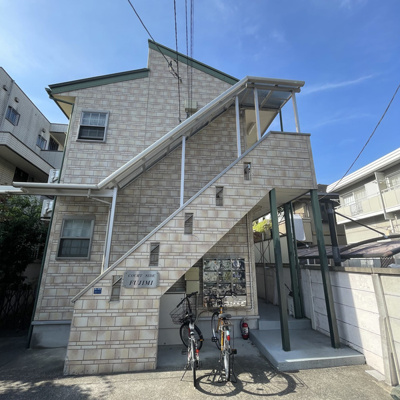 【外観】 | コートサイド富士見 | 2階建てのアパートです(^^)/