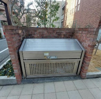 【その他共用部分】 | 敷地内ゴミ置き場完備！