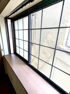 【居間・リビング】 | ■■値下げしました■■高槻市深沢町1丁目　 | 出窓があります