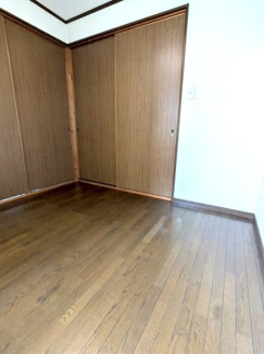 【洋室】 | ■■値下げしました■■高槻市深沢町1丁目　 | ■屋根裏収納庫あり