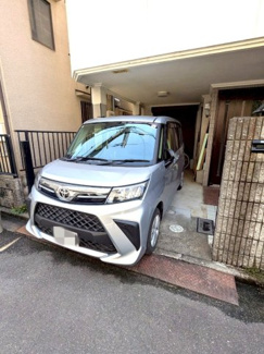 【駐車場】 | ■■値下げしました■■高槻市深沢町1丁目　 | ■平成８年建築  ■5LDKのゆとりの間取りです
■ゆったりした駐車スペースです ■木・鉄骨造の戸建です
