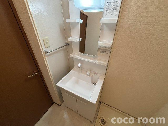 ヴィラージュコヒジの独立洗面台