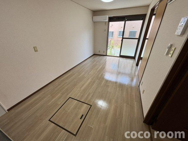 ヴィラージュコヒジの居間・リビング