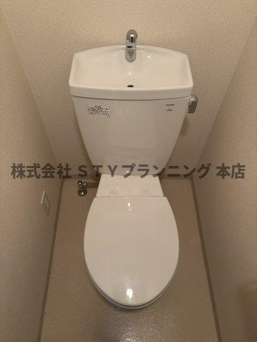 仲介手数料０円！プレサンス泉セントマークのトイレ