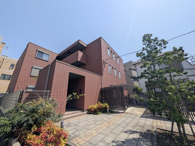 ストラーダ枡形の外観