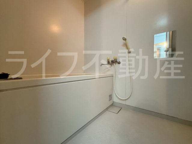 喜久マンションの浴室|コンパクトで使いやすいお風呂です