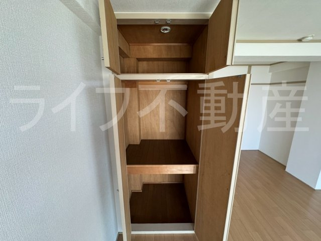 喜久マンションの収納|たっぷりとした収納スペースです