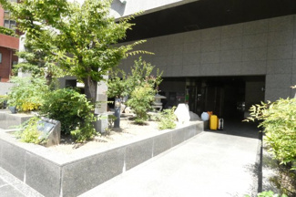 【エントランス】