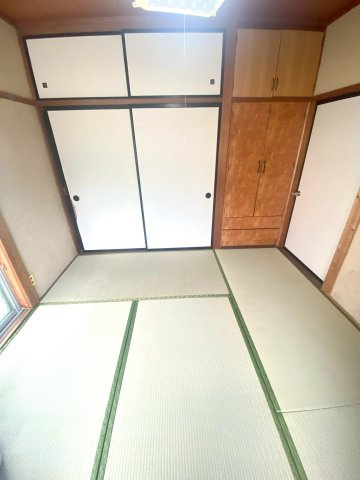 伯耆町溝口中古物件（収益物件）の和室