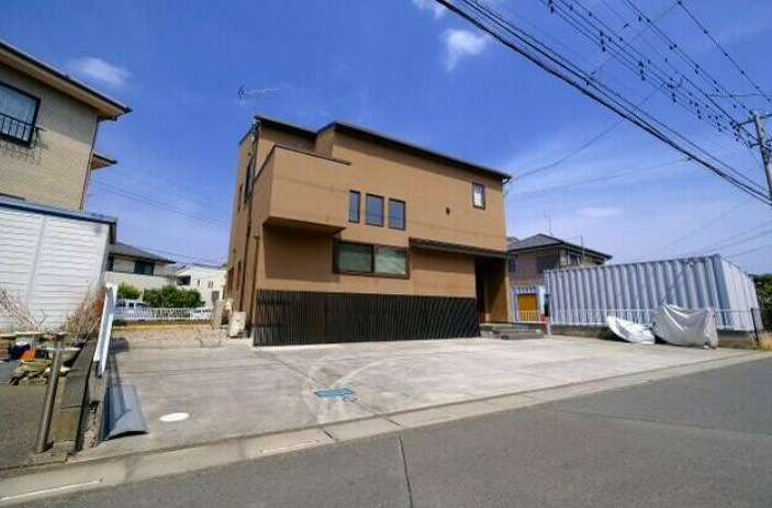 【中古】坂戸市石井中古住宅の外観|ポラス施工の設備充実の注文住宅です！
敷地面積79坪あります！