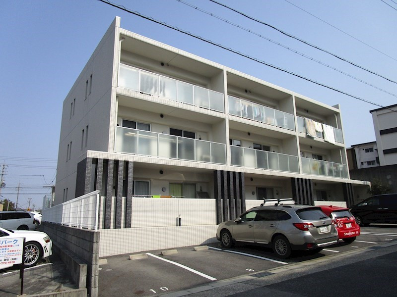 ハーモニー本郷の外観