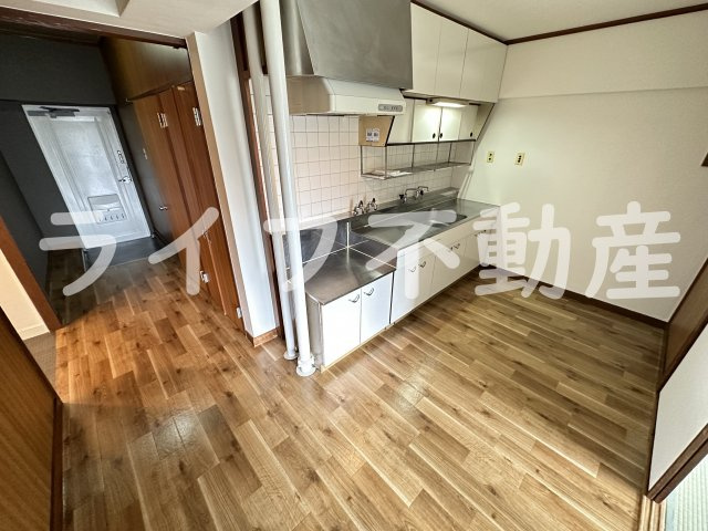 エステマール弥刀の内装|明るい色調の室内です