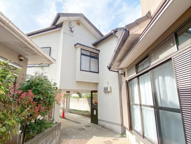 福岡市東区唐原　中古戸建の外観|《離れ》多用途に使える『離れ』のある住宅です！