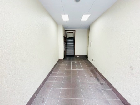 AGビルのロビー