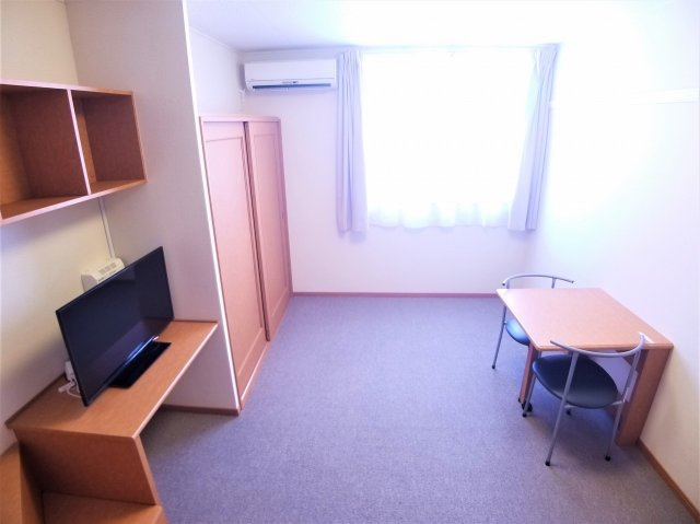 レオパレスWINDMILLの居間・リビング|画像10