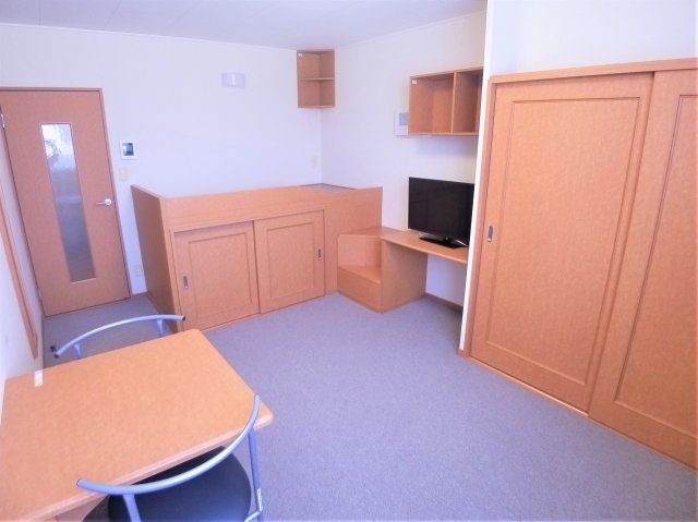 レオパレスWINDMILLの洋室|画像6