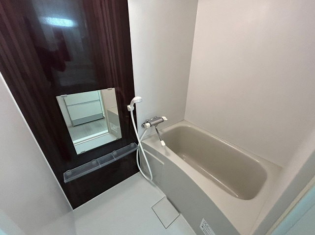 【浴室】 | comfort | 別号室の写真になります。現況優先。